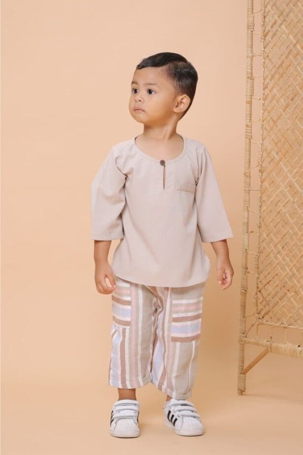 Noah Kurta and Pants Set in Beige